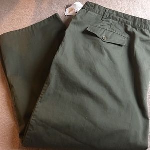 Nwt Kingsize size 54x38 green pants